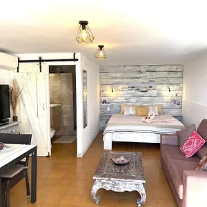 Bed and breakfast Casita Risa, Viñuela
